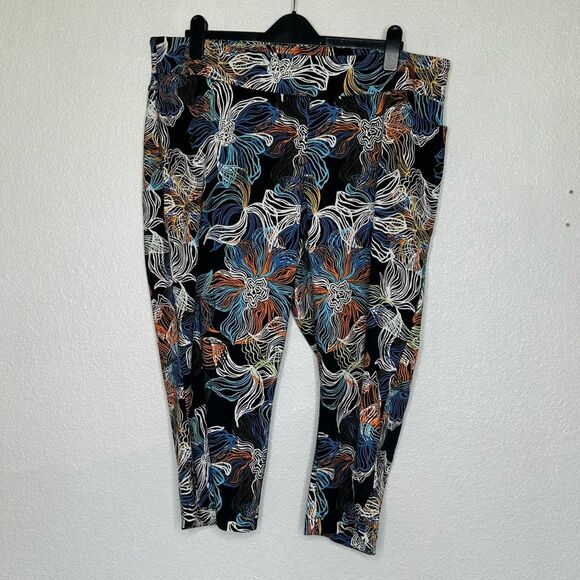 Woman’s Westbound Flower Cropped Pants Size 22W - Picture 1 of 4
